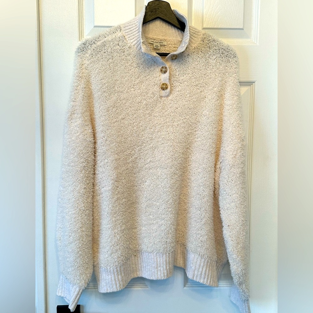American Eagle Sherpa-like Sweater